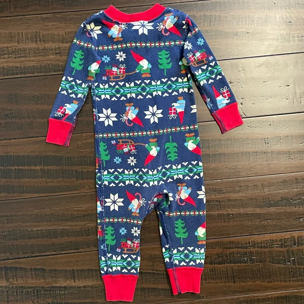 Hanna Andersson Gnome Print Holiday Sleeper Pajamas